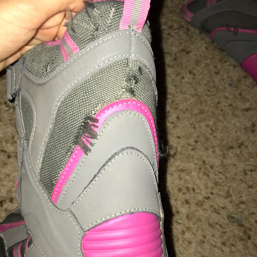 boots - Picture 3 of 5